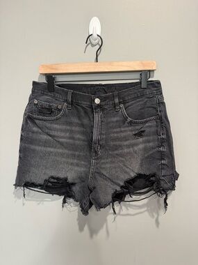 American Eagle outfitters highest rise 90’s boyfriend short washed black size 10
